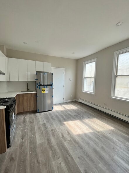 90 W 20th 3 - 91 W 20th St