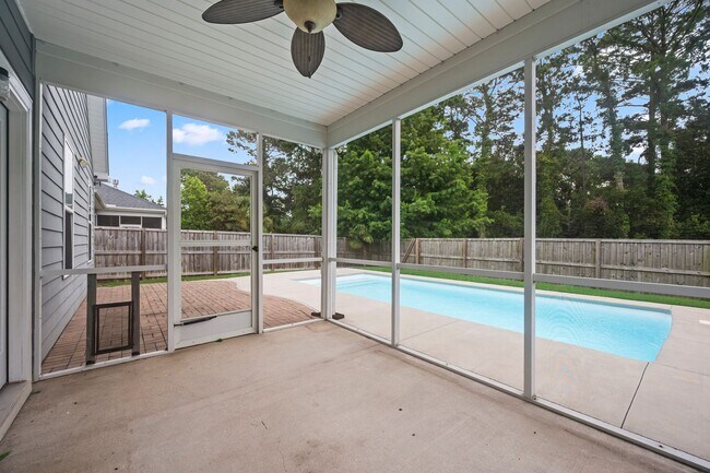Building Photo - 720 Goodlet Cir