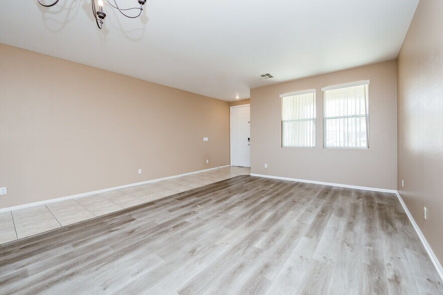 Building Photo - 3541 Kagan Ct