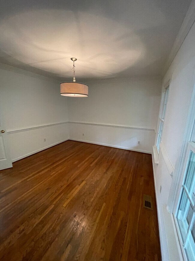 Building Photo - Gayton Green 4 Bedroom  2.5 Bath Home