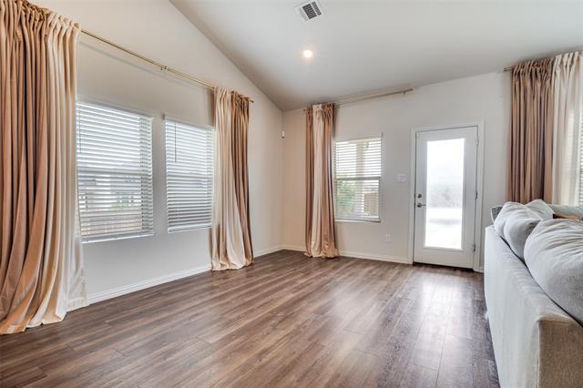 Building Photo - 2401 Linto St