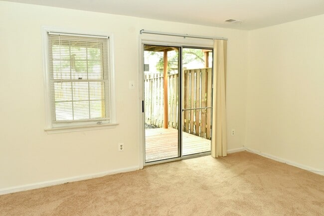 Building Photo - 3838 Angelton Ct
