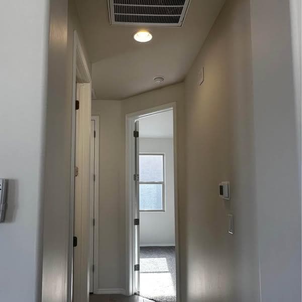 Building Photo - 274 Adeline Ave