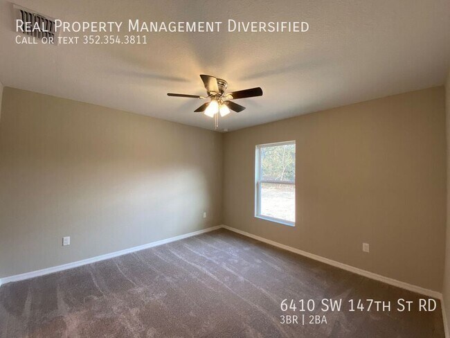 Building Photo - 6410 SW 147th St Rd