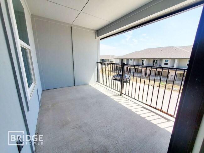 Building Photo - CYPRESS PLAN