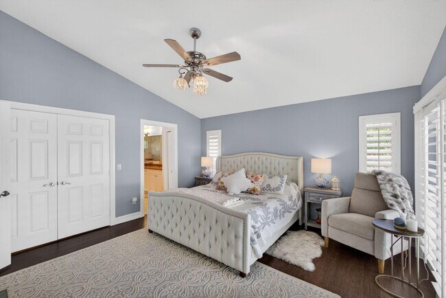 Building Photo - 8075 SE Governors Way