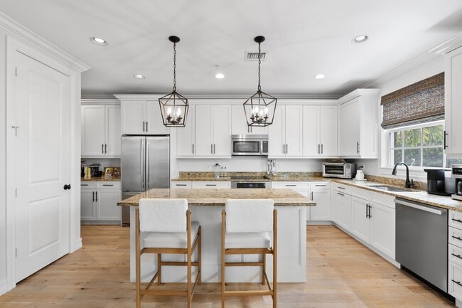 Building Photo - 135 N Cannery Row Cir