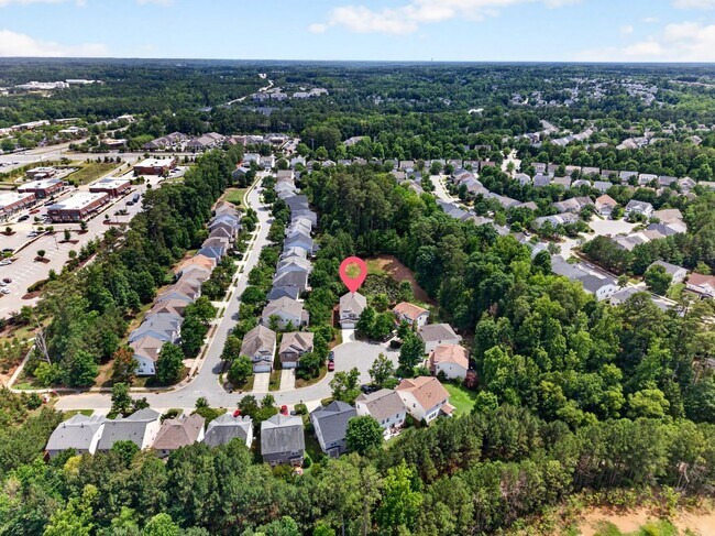 Building Photo - 4007 Jockey Club Circle