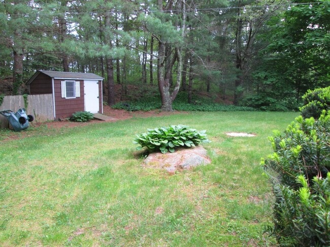 Building Photo - 32 Cranberry Rd