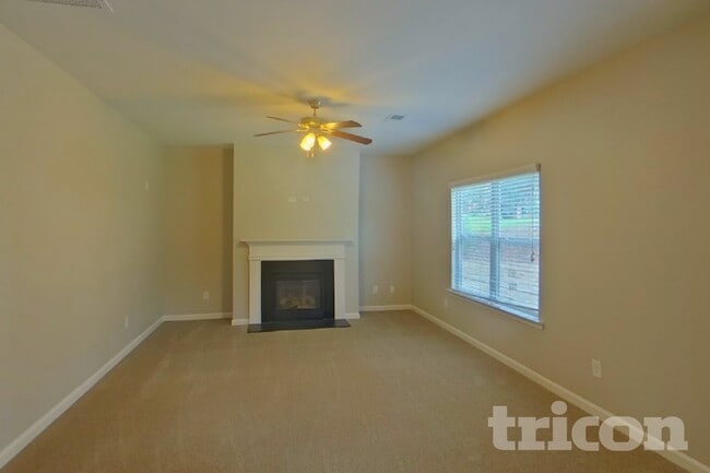 Building Photo - 5702 Pahaska Ct