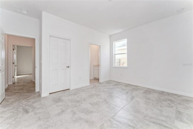 Building Photo - 7405 SW 61st St