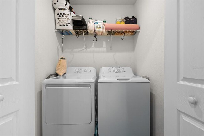 Building Photo - 16904 Vardon Ter