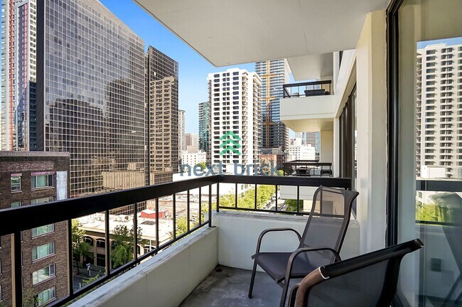 Building Photo - 1 BED & 1 BATH CONDO FOR RENT