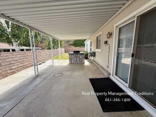 Building Photo - Fabulous Home in Stallion Meadows, Acton