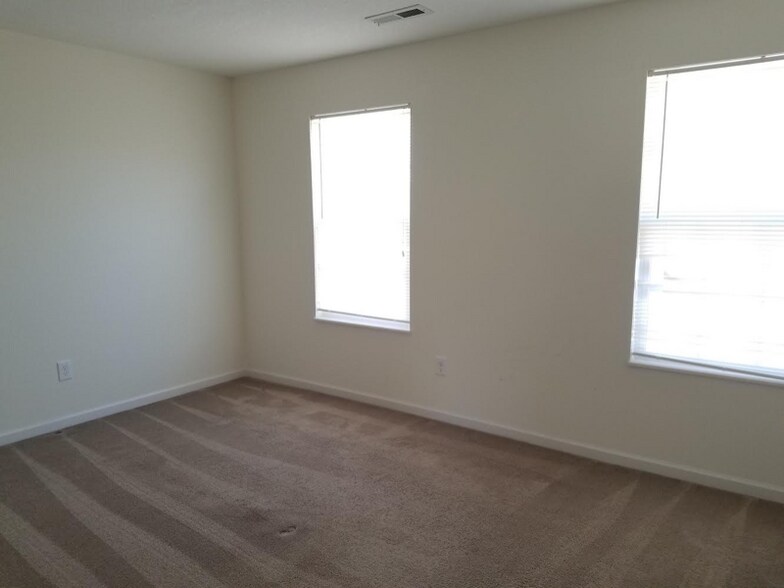 Building Photo - 5426 Creekhead Cove Ln