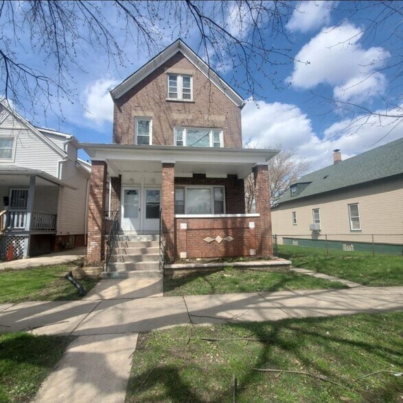 Building Photo - 2044 High St