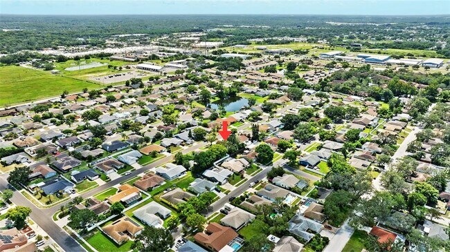 Building Photo - 8829 Bermuda Ln