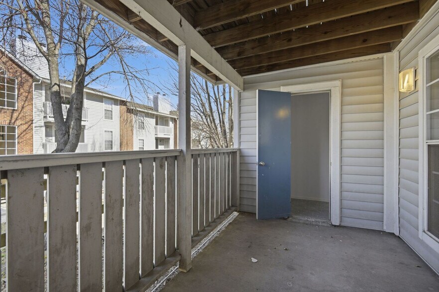 Building Photo - 4040 Presidential Blvd