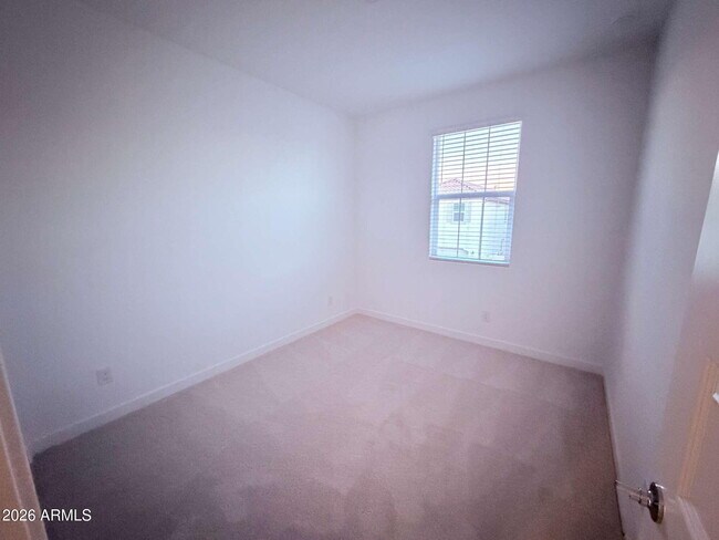 Building Photo - 9741 W Catalina Dr