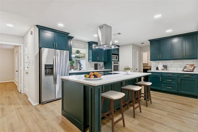 Building Photo - 1617 Century Oaks Dr