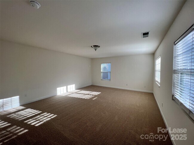 Building Photo - 17208 Caldwell Track Dr