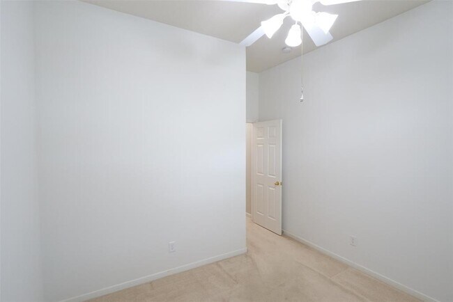 Building Photo - 24403 Lanning Dr