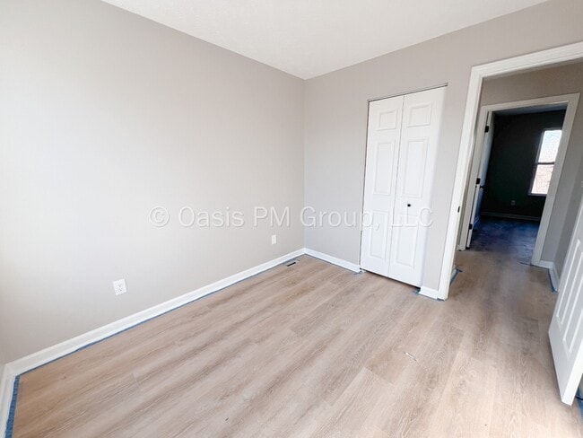 Building Photo - 2278 Golden Leaf Ln