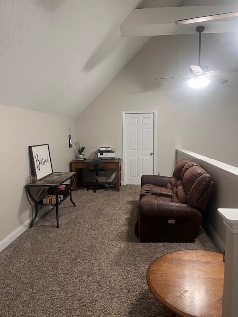 Building Photo - 102 Pineland Ln