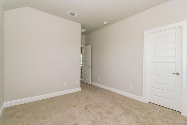 Building Photo - 2605 Sam Bass Rd