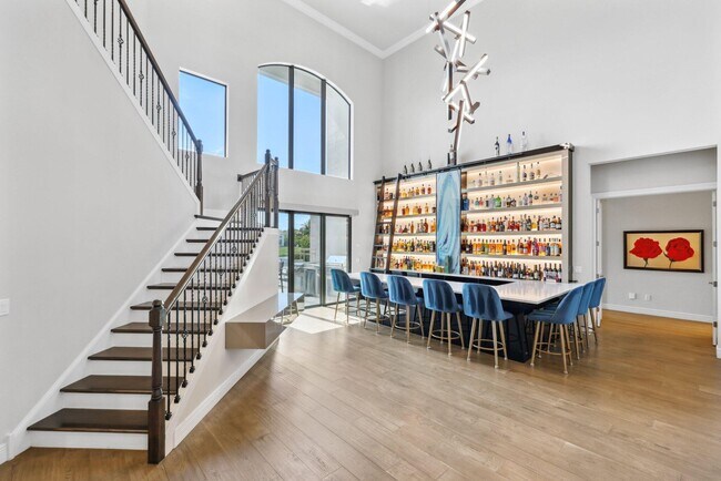 Building Photo - 6950 NW 25th Way
