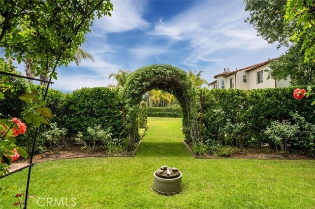 Building Photo - 24711 Tiburon St