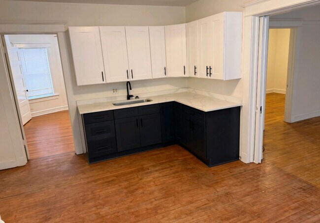 Building Photo - South 2nd St 222-224