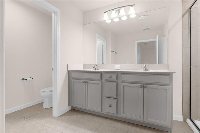 Building Photo - 6162 Glory Bower Dr