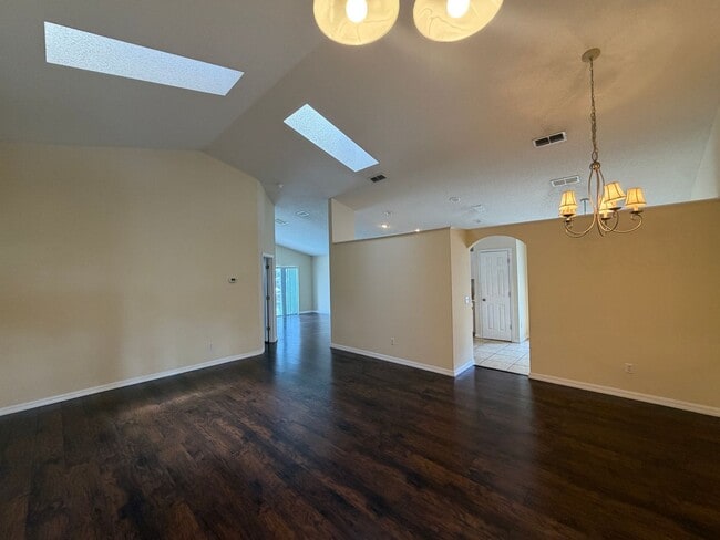Building Photo - Private pool Single Family House 3 Beds 2 Baths, Resort Style Community. Easy access to Champions...