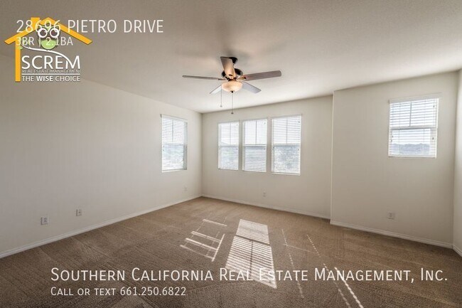 Building Photo - West Creek Townhome with 3 Bedrooms and Lo...