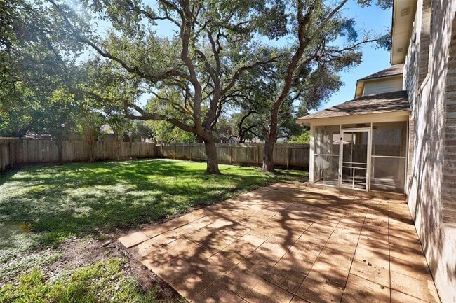 Building Photo - 16605 Fowler Mill Cove