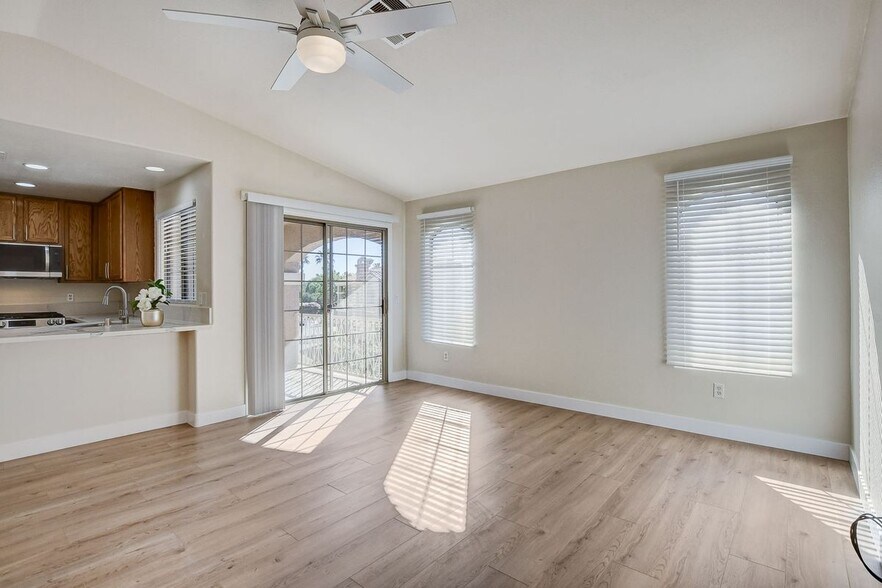 Building Photo - 7320 Camrose Ridge Pl