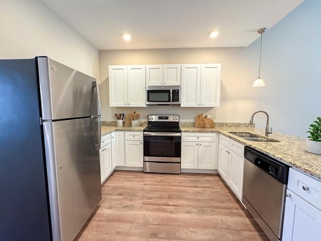 Building Photo - 104 Way Bill Cir