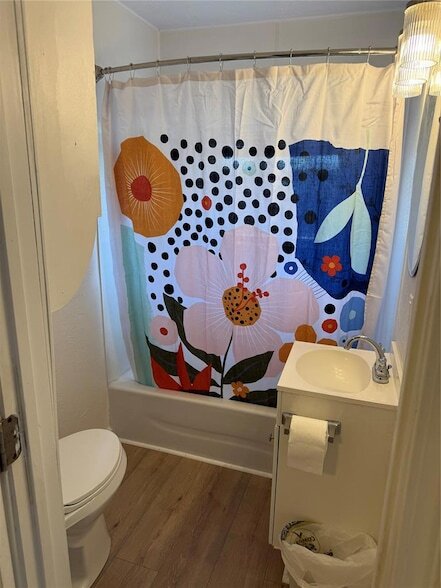 Building Photo - 1701 N Barnes Ave