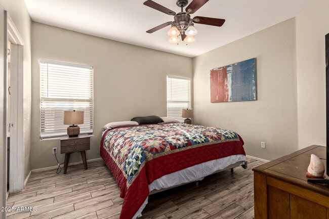 Building Photo - 2052 N Holguin Way