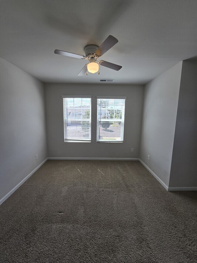 Building Photo - 1118 Glen Marley Dr