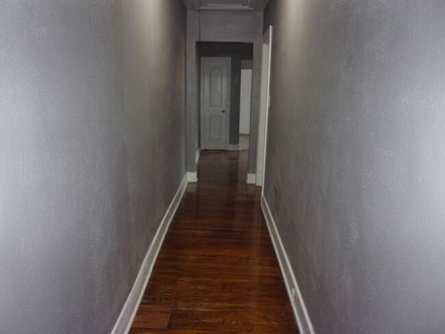 Building Photo - 1313 Fairfax St