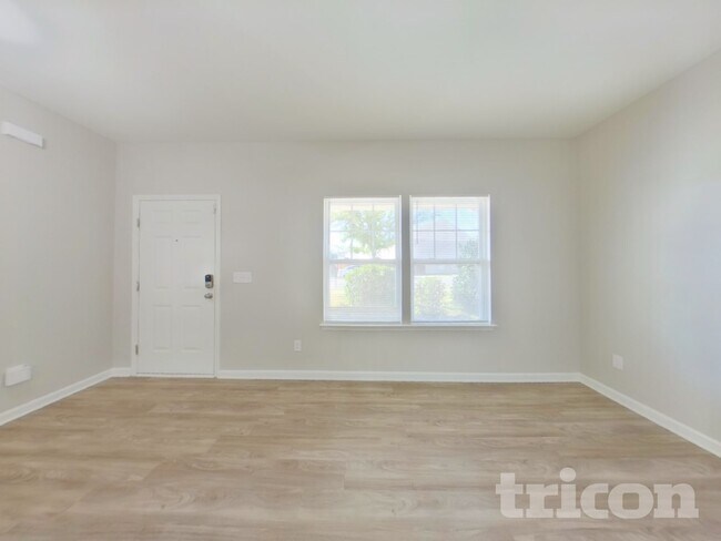 Building Photo - 1551 Peabody Court