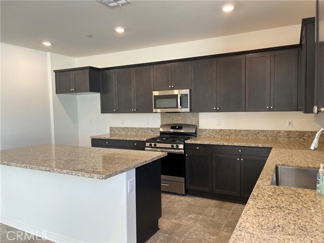 Building Photo - 3237 Winter Park Ave