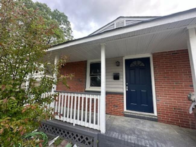 Primary Photo - Three Bedroom House