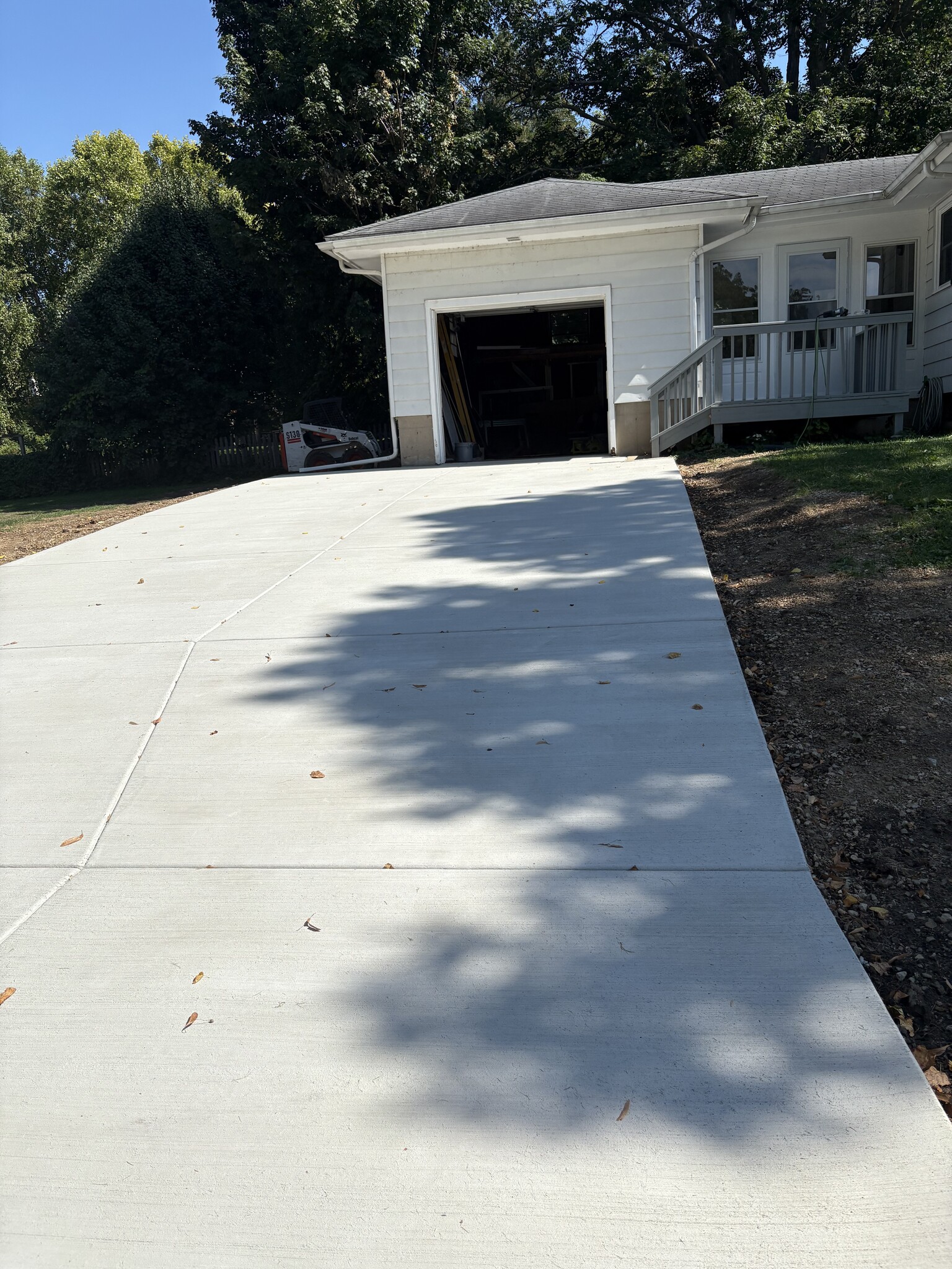Building Photo - 1502 Steensland Dr