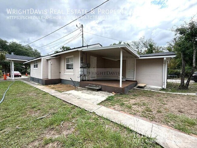 Building Photo - 917 E Shadowlawn Ave