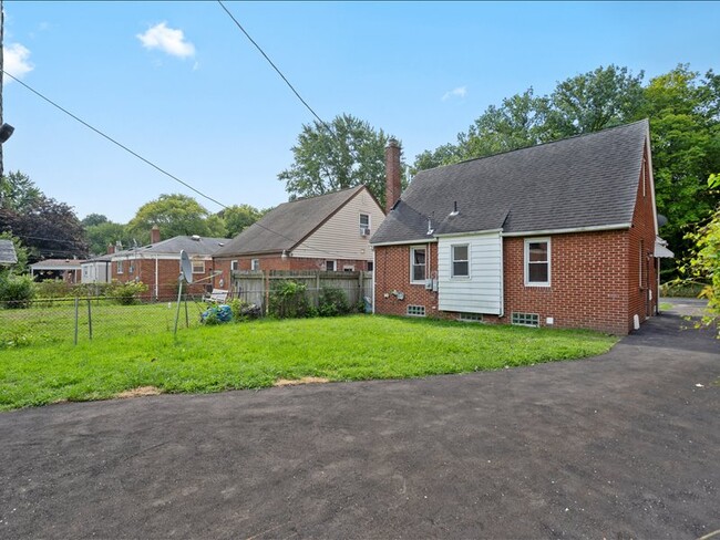 Building Photo - W Chicago