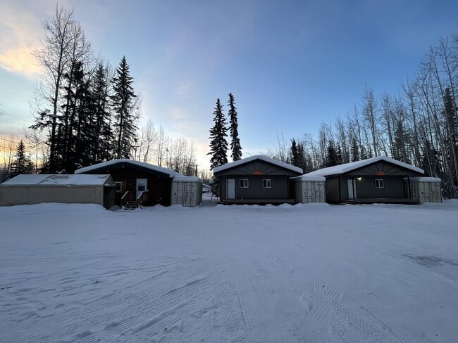 Building Photo - 2377 Edsson Ave