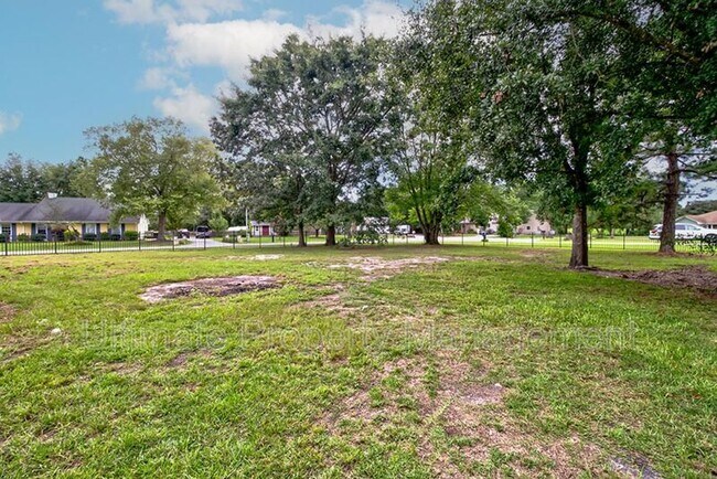 Building Photo - 118 Long Leaf Dr